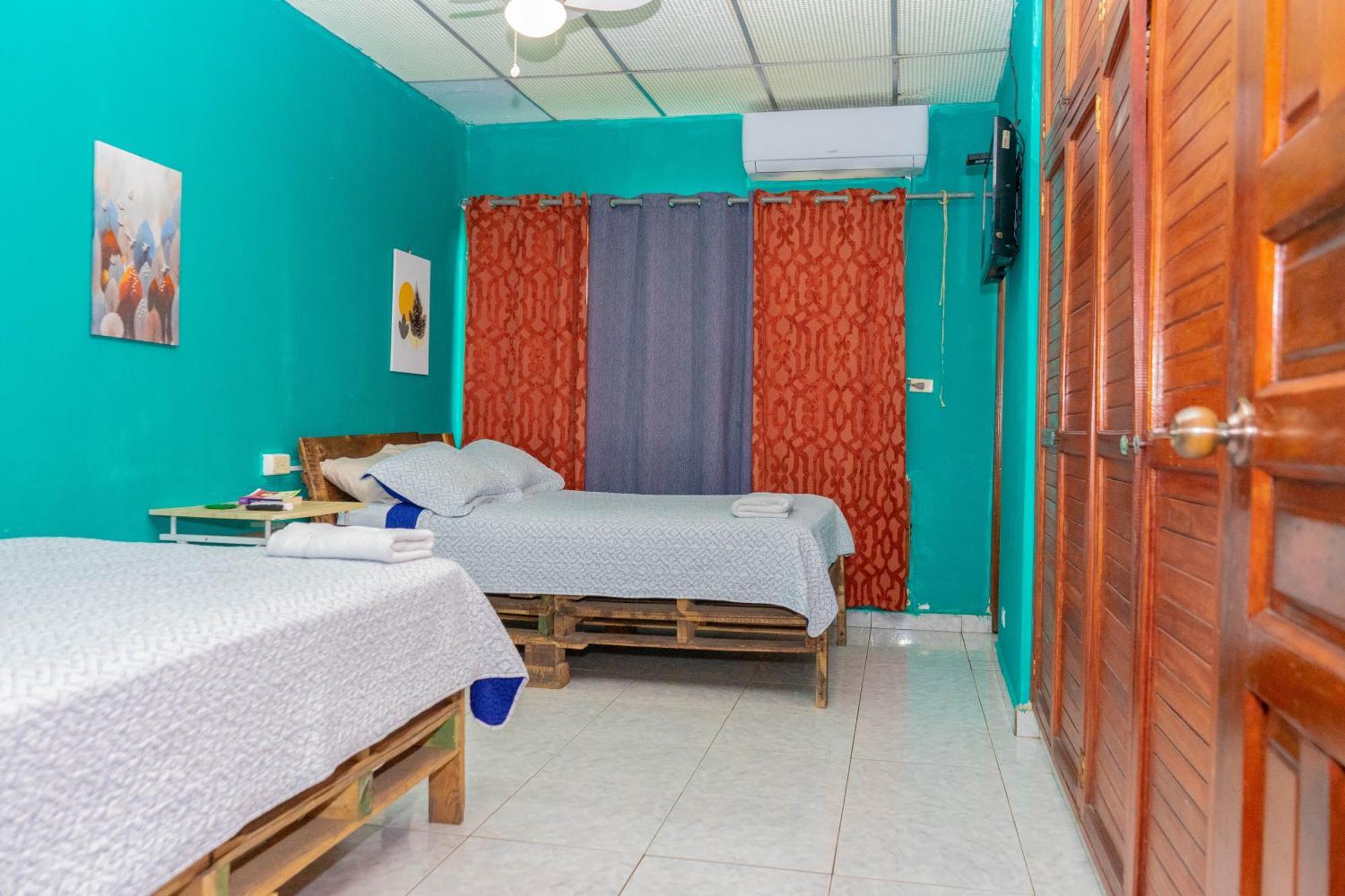 Hostal Familiar Argenal - David Exteriér fotografie